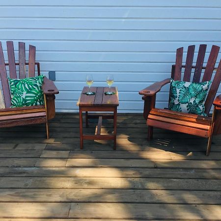 Driftwood Gardens Guesthouse Placencia エクステリア 写真